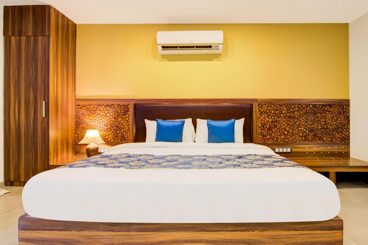 Club Mahindra Netrang Hotel ภายนอก รูปภาพ