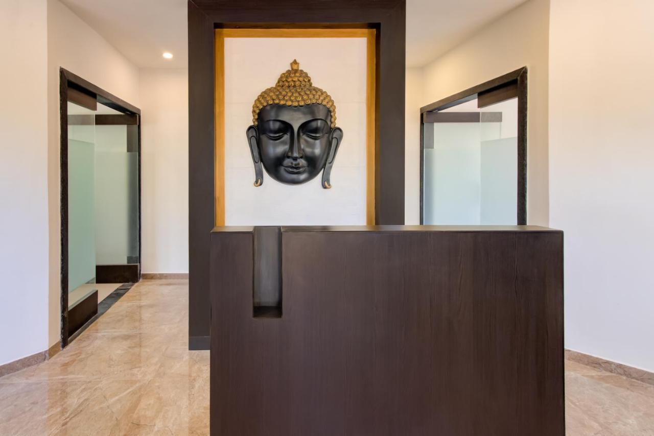 Club Mahindra Netrang Hotel ภายนอก รูปภาพ